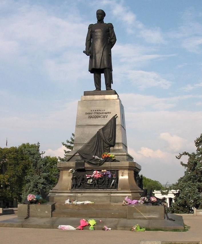 Памятник Нахимову 2012 г.