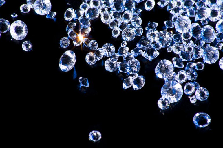 синтетические алмазы